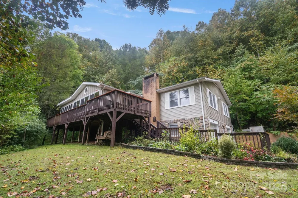 89 Quiet Pond Lane Pisgah Forest, NC 28768