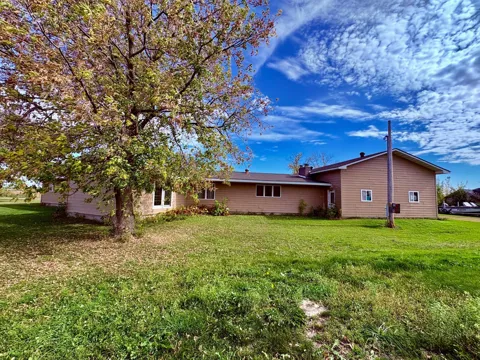 1401 State Highway 11 SW
