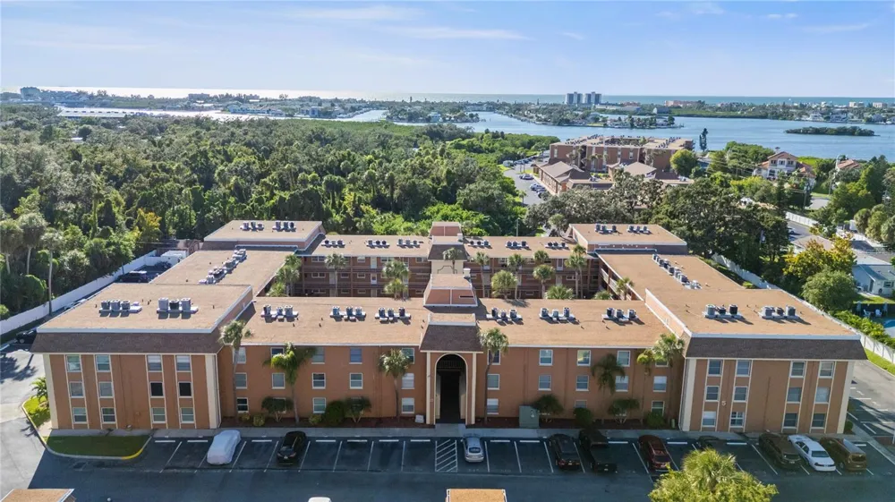 12760 INDIAN ROCKS ROAD #516 Largo, FL 33774