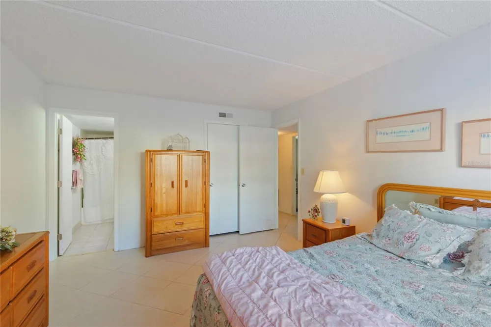 12760 INDIAN ROCKS ROAD #516 Largo, FL 33774