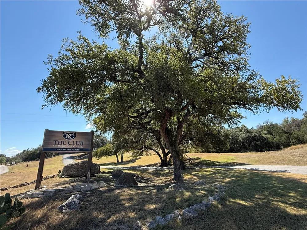 203 South Contour Drive Spring Branch, TX 78070