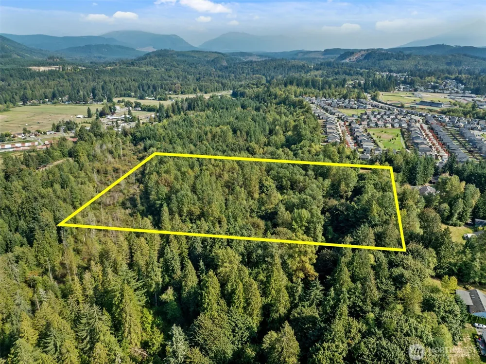 10327 174th Avenue NE Granite Falls, WA 98252