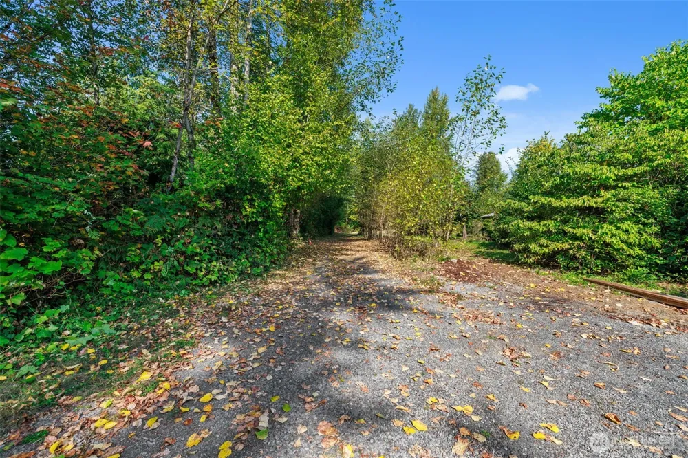 10327 174th Avenue NE Granite Falls, WA 98252