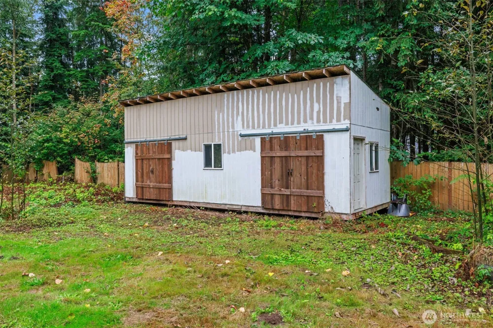 10327 174th Avenue NE Granite Falls, WA 98252