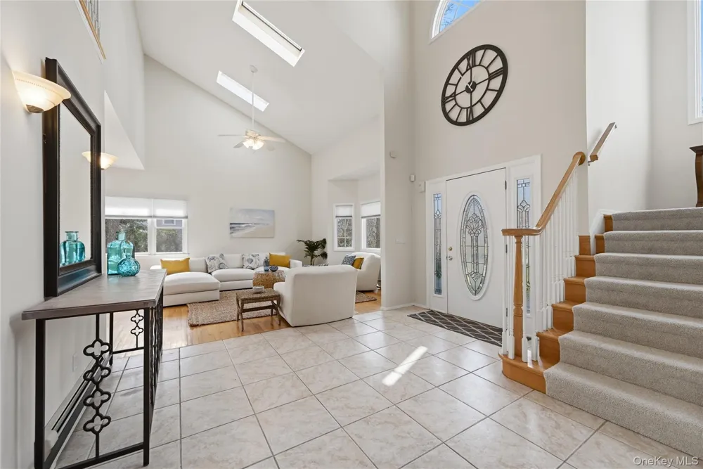 5 Mill Race Road Hampton Bays, NY 11946