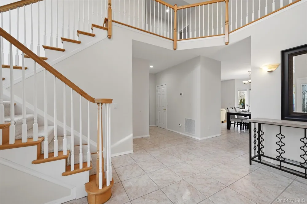 5 Mill Race Road Hampton Bays, NY 11946