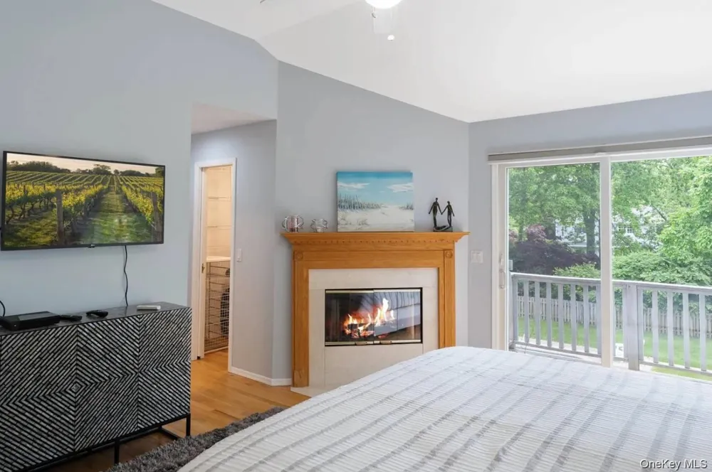 5 Mill Race Road Hampton Bays, NY 11946