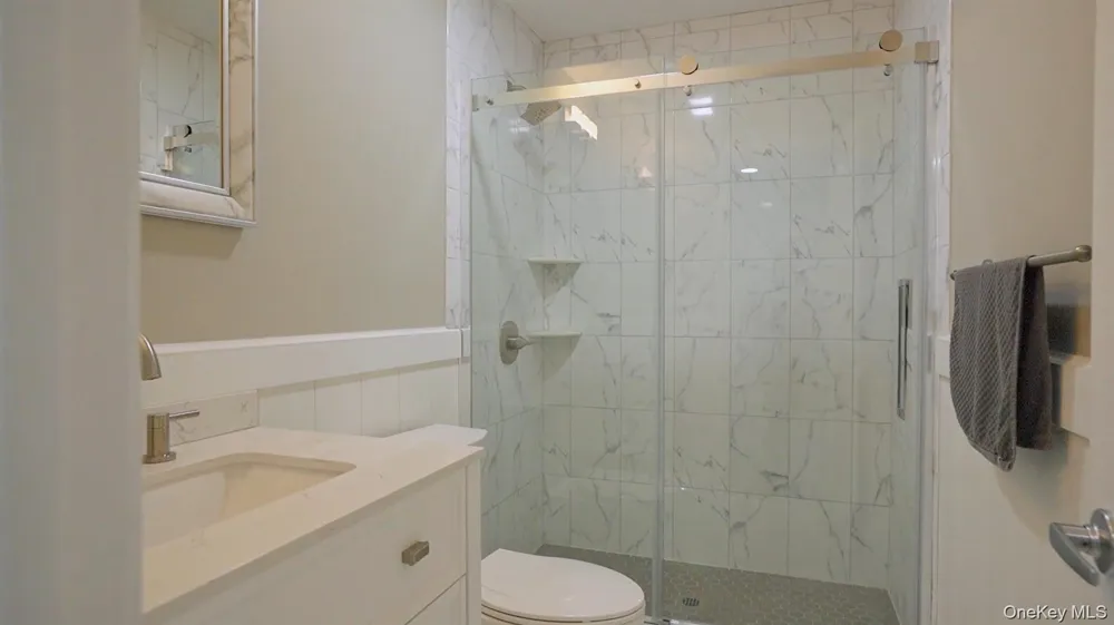 5 Mill Race Road Hampton Bays, NY 11946