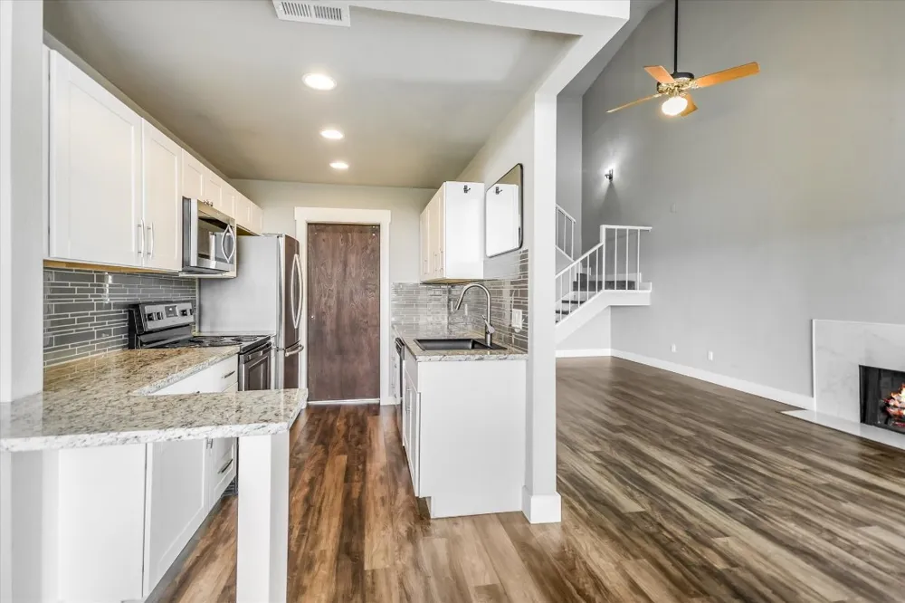 8200 Neely Drive #229 Austin, TX 78759