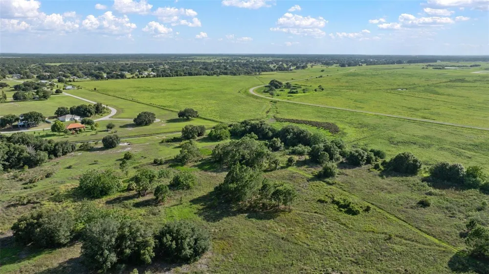 232 FOXHALL CIRCLE Sebring, FL 33876