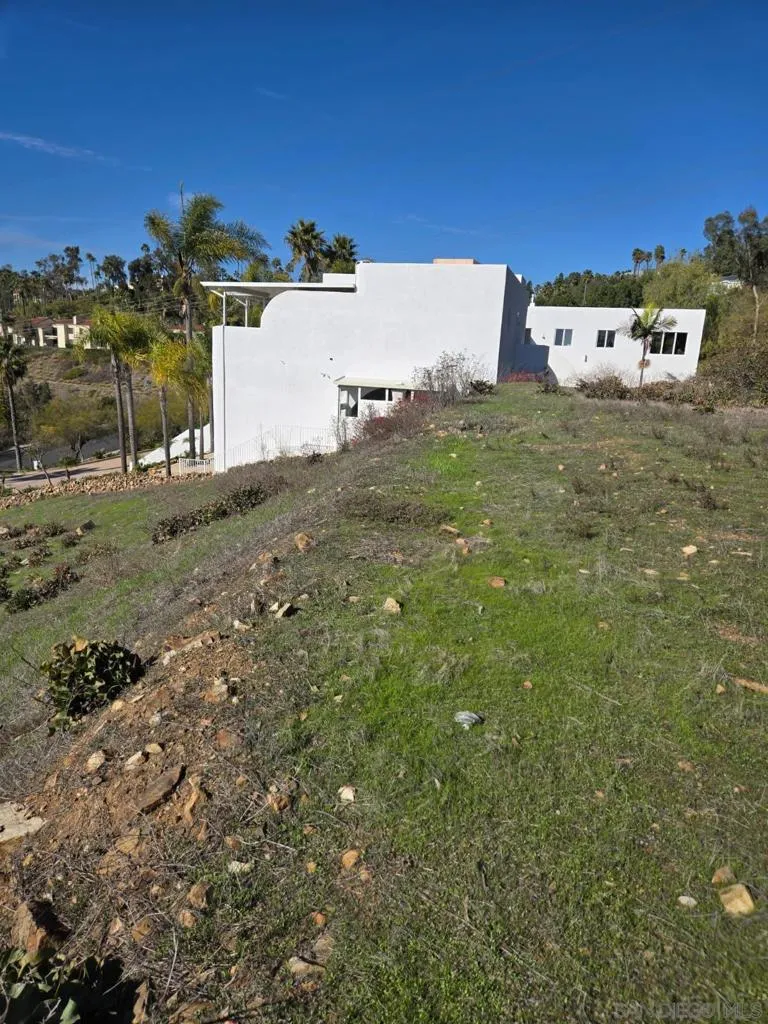 Cadencia ST. Between 7402-7412 Carlsbad, CA 92009