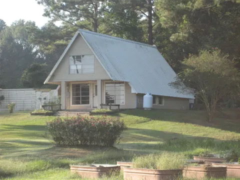 112 Hilltop Drive