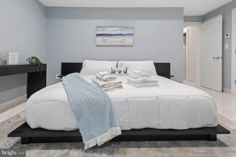 5311 ATLANTIC AVENUE #301