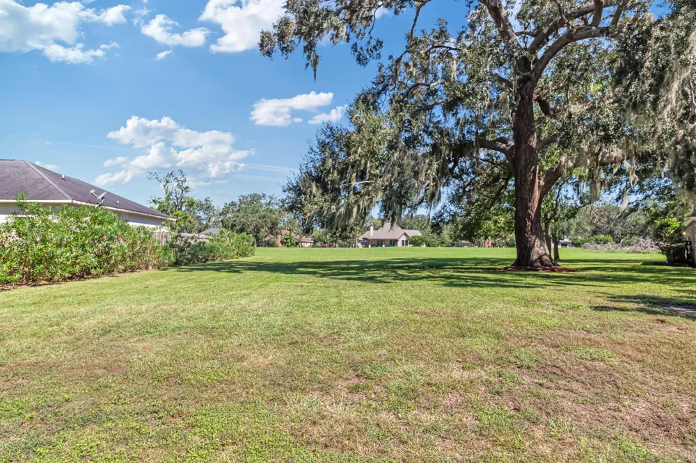 Pleasant Valley Drive West Columbia, TX 77486