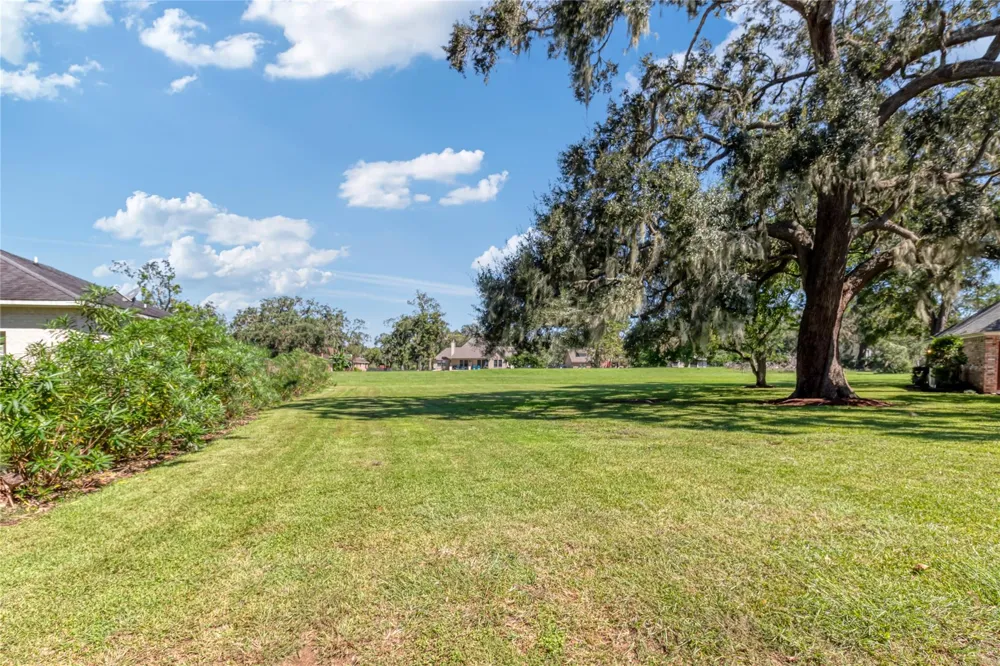 Pleasant Valley Drive West Columbia, TX 77486