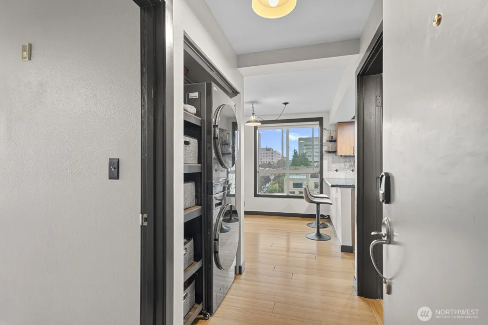 905 Cherry Street #601 Seattle, WA 98104