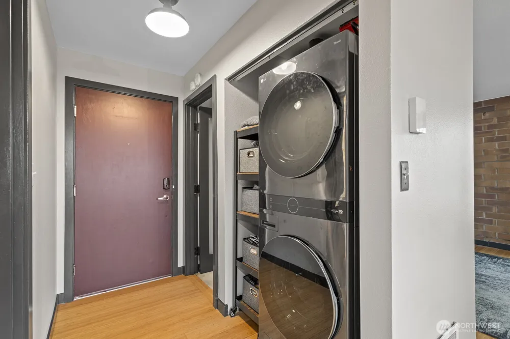 905 Cherry Street #601 Seattle, WA 98104