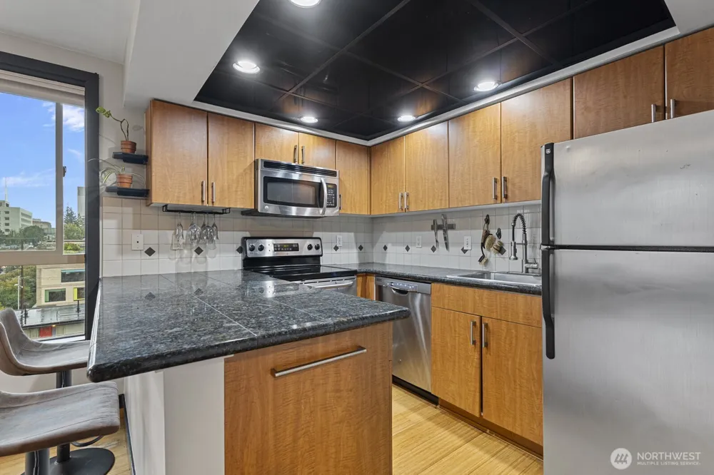 905 Cherry Street #601 Seattle, WA 98104