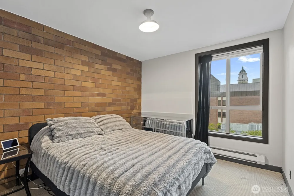 905 Cherry Street #601 Seattle, WA 98104