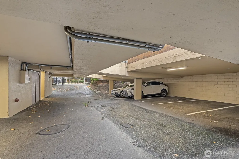 905 Cherry Street #601 Seattle, WA 98104