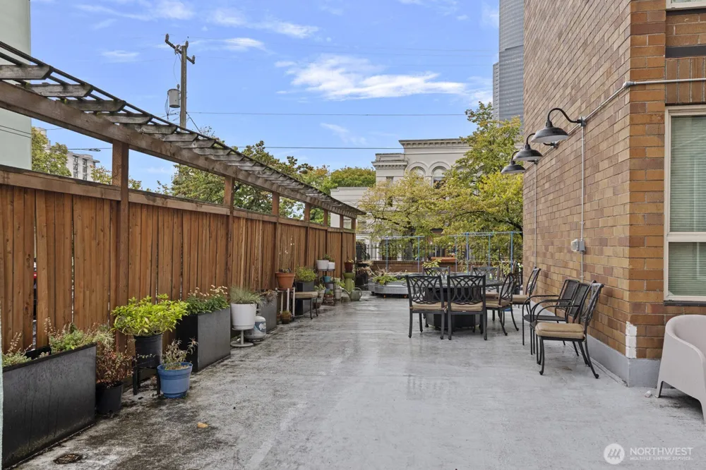 905 Cherry Street #601 Seattle, WA 98104