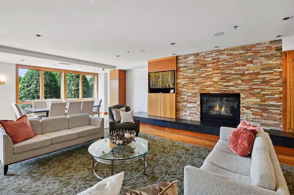 4201 Sunset Drive #N308 Spring Park, MN 55384