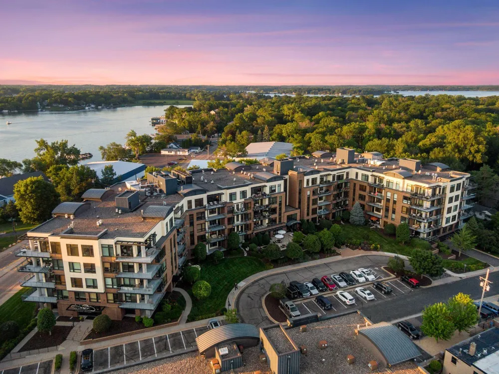 4201 Sunset Drive #N308 Spring Park, MN 55384