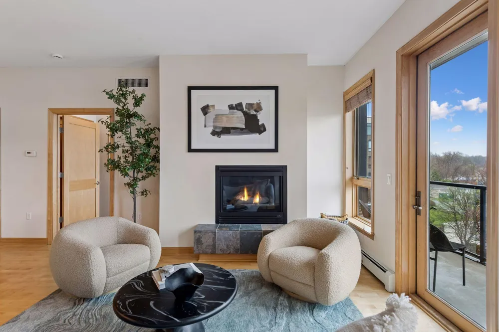 4201 Sunset Drive #N308 Spring Park, MN 55384