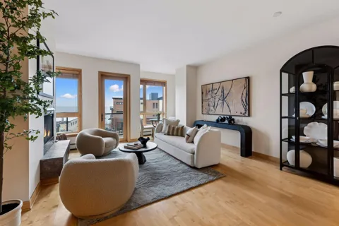 4201 Sunset Drive #N308
