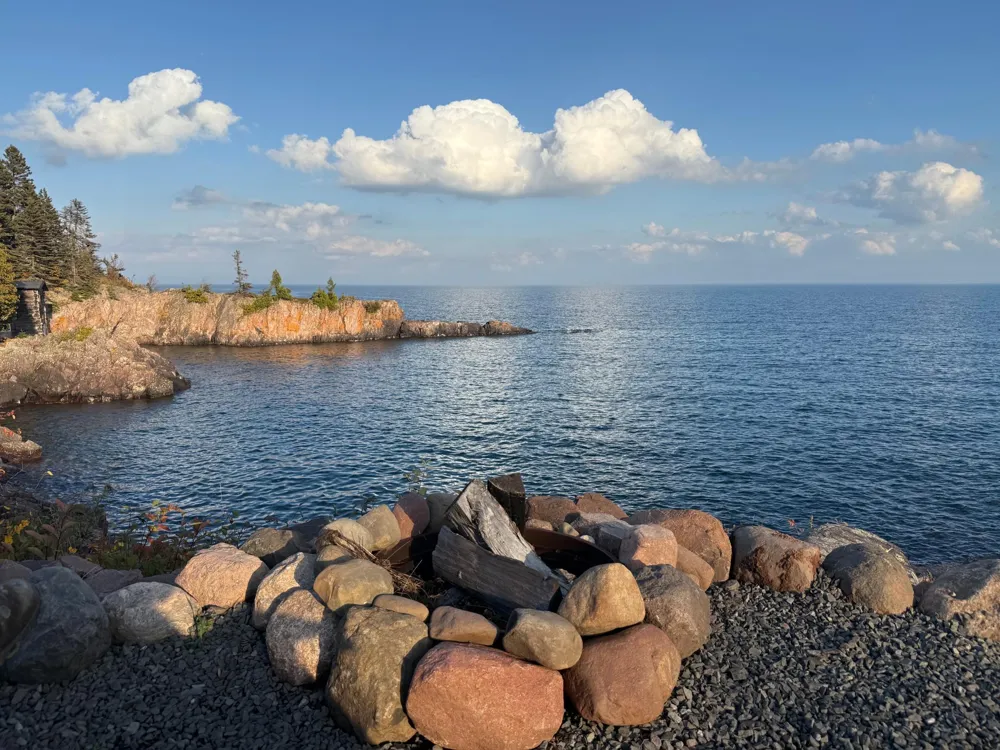 114 E Lakeview Drive Silver Bay, MN 55614