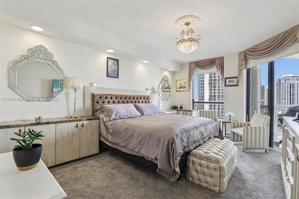 20191 E Country Club Dr #1102 Aventura, FL 33180