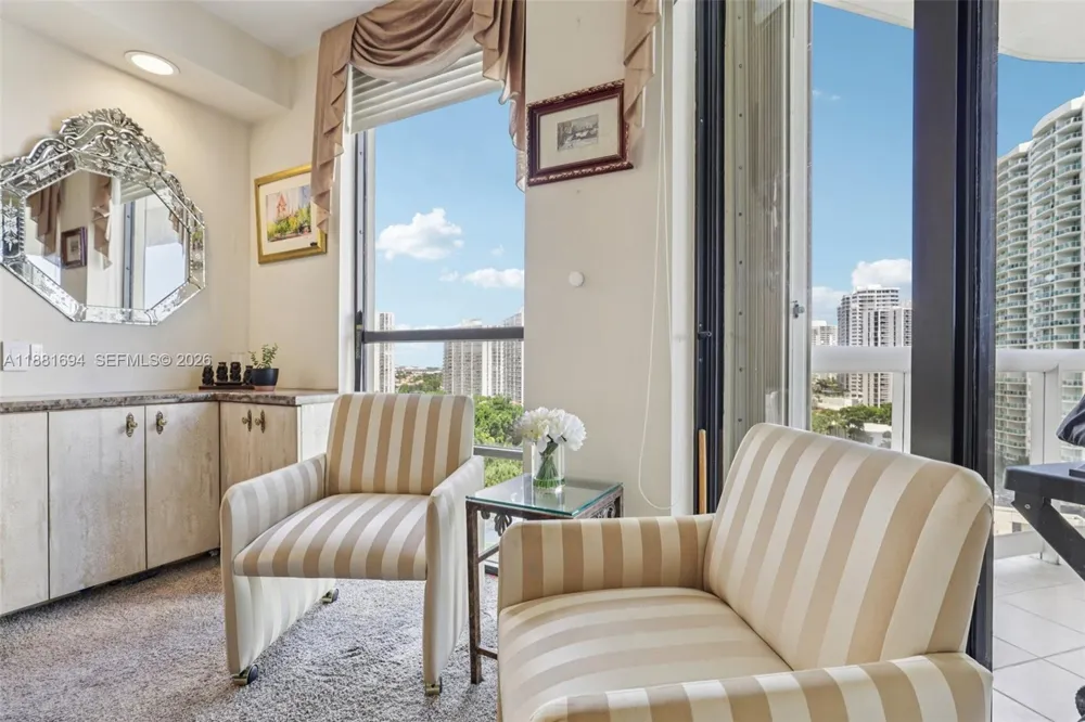 20191 E Country Club Dr #1102 Aventura, FL 33180