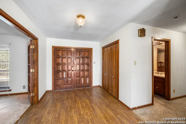 0 Fm 2200 Devine, TX 78016