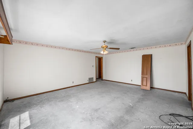 0 Fm 2200 Devine, TX 78016