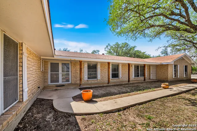 0 Fm 2200 Devine, TX 78016