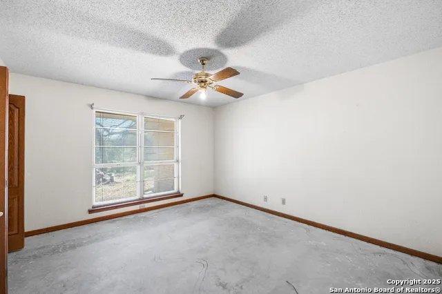 0 Fm 2200 Devine, TX 78016