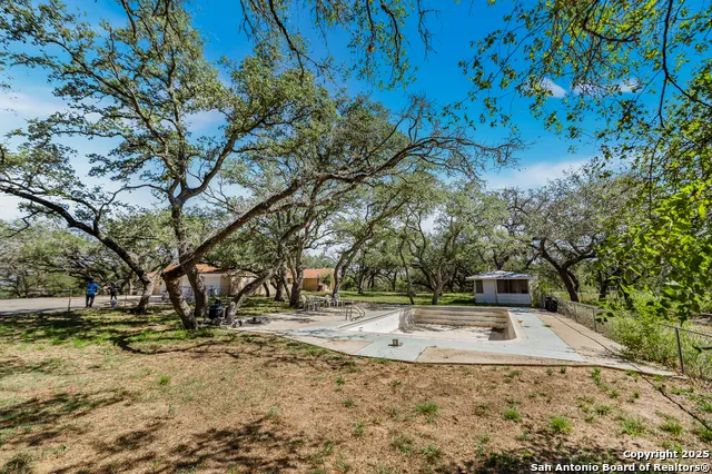 0 Fm 2200 Devine, TX 78016