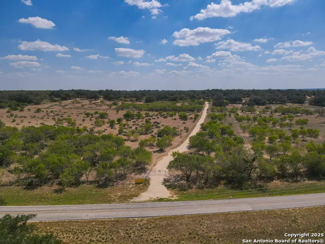 0 Fm 2200 Devine, TX 78016