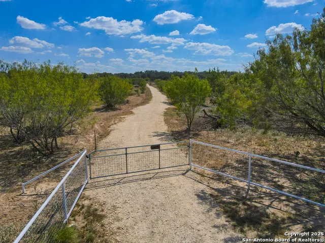 0 Fm 2200 Devine, TX 78016
