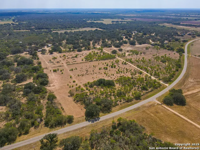 0 Fm 2200 Devine, TX 78016
