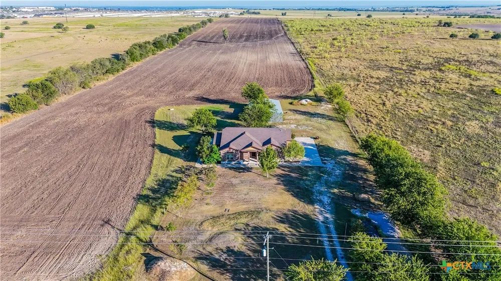 1501 FM 487 Jarrell, TX 76537