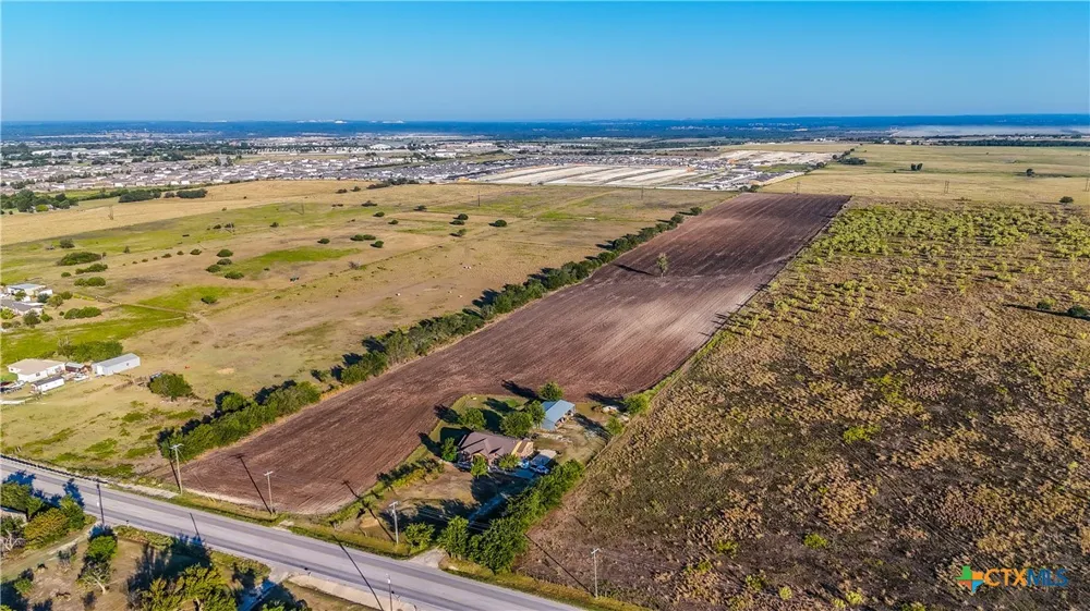 1501 FM 487 Jarrell, TX 76537