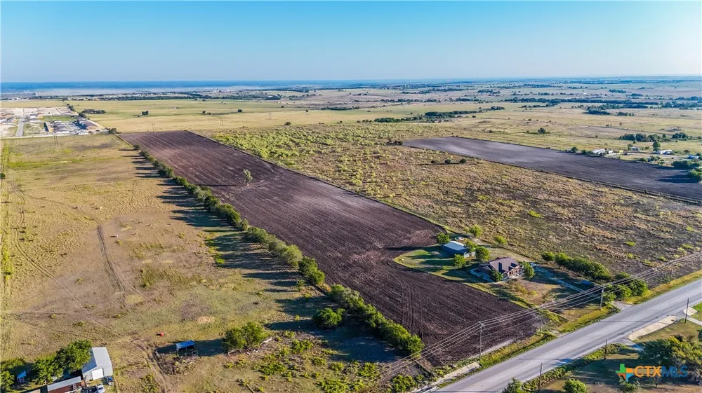 1501 FM 487 Jarrell, TX 76537