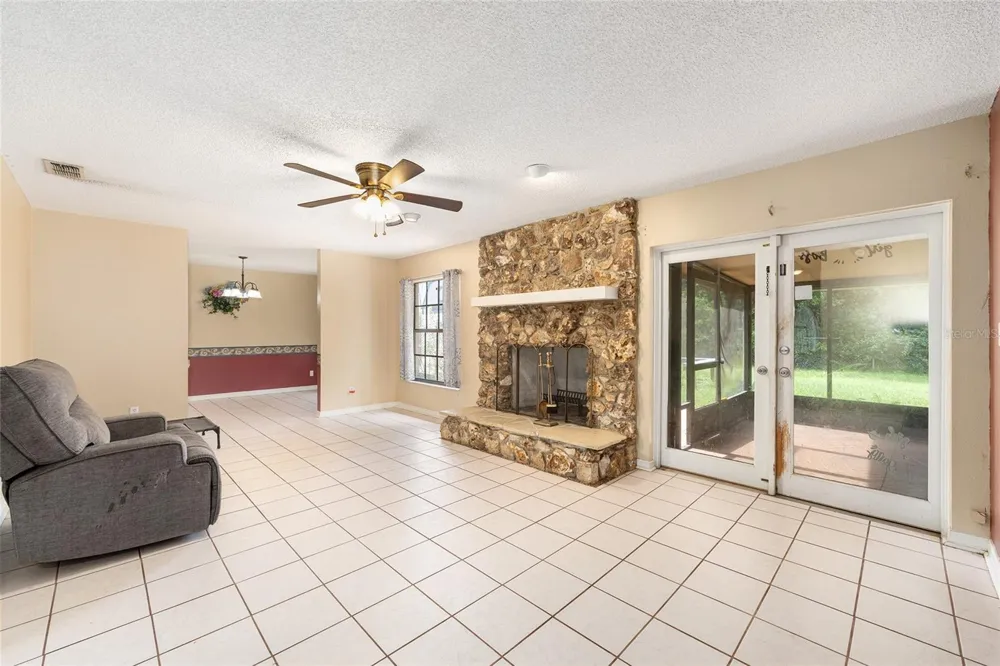 3475 NE 43RD PLACE ocala, FL 34479
