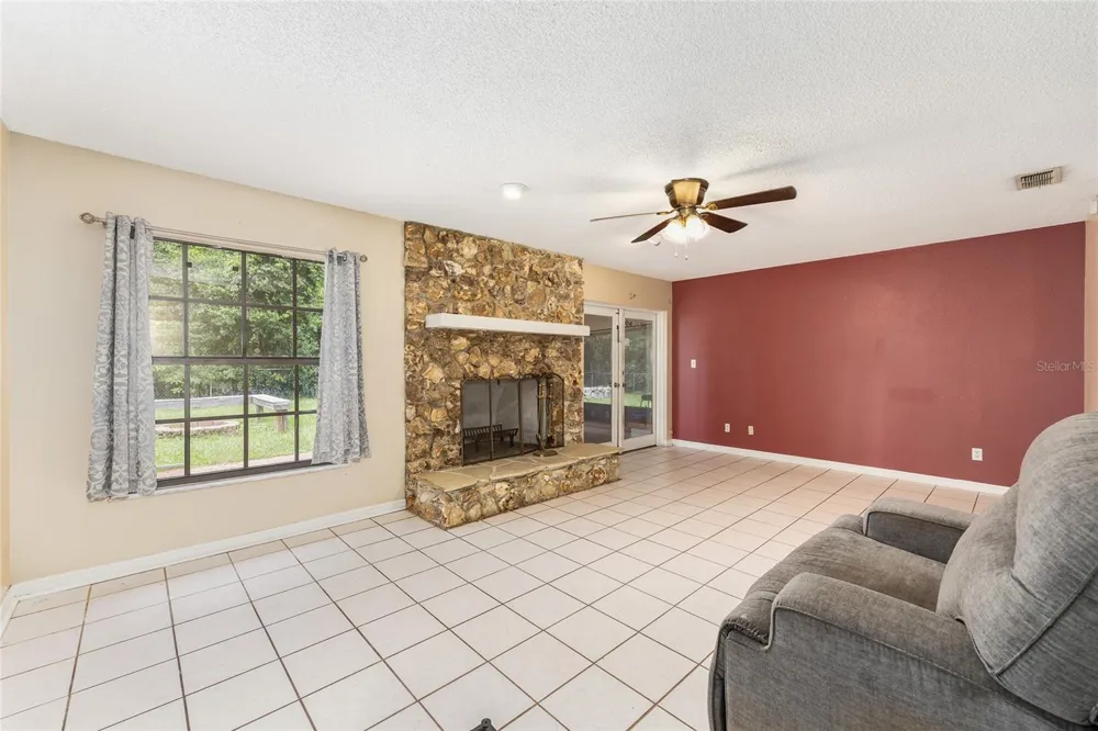 3475 NE 43RD PLACE ocala, FL 34479
