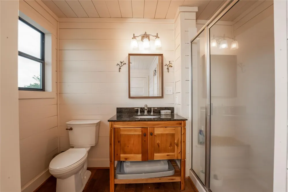 5939 Round Top Road Round Top, TX 78954