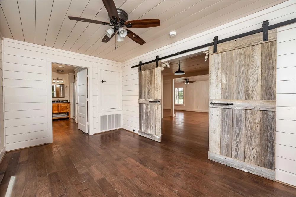 5939 Round Top Road Round Top, TX 78954