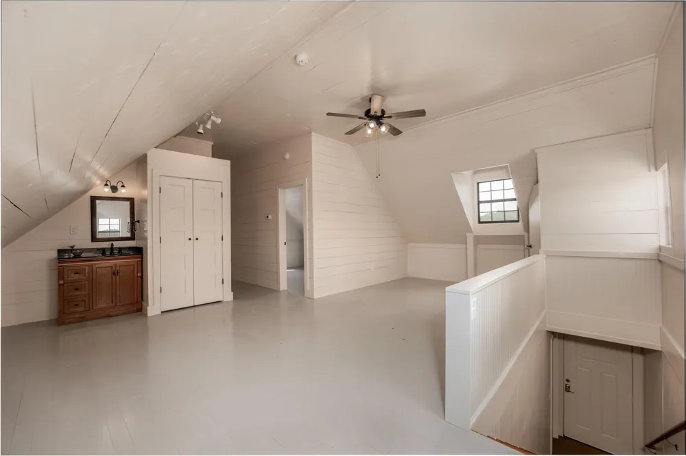 5939 Round Top Road Round Top, TX 78954