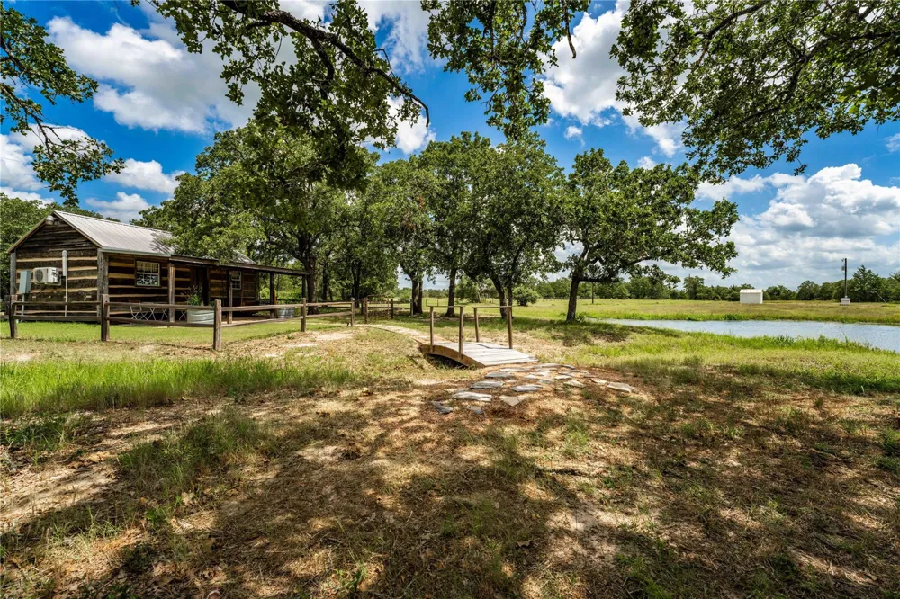 5939 Round Top Road Round Top, TX 78954