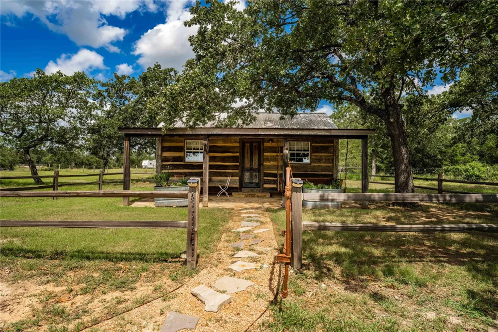 5939 Round Top Road Round Top, TX 78954